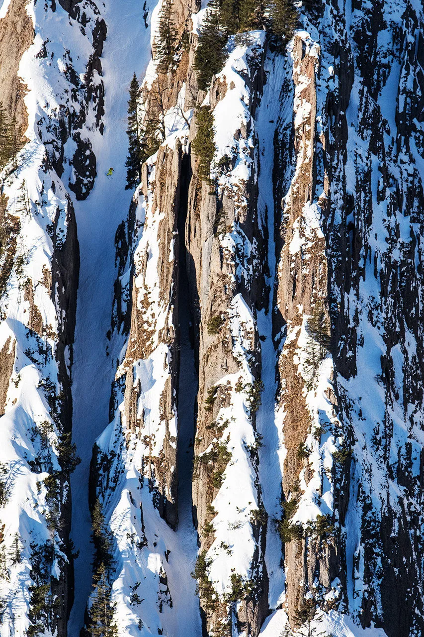 Wintersportler vor weiter Allgäuer Bergkulisse